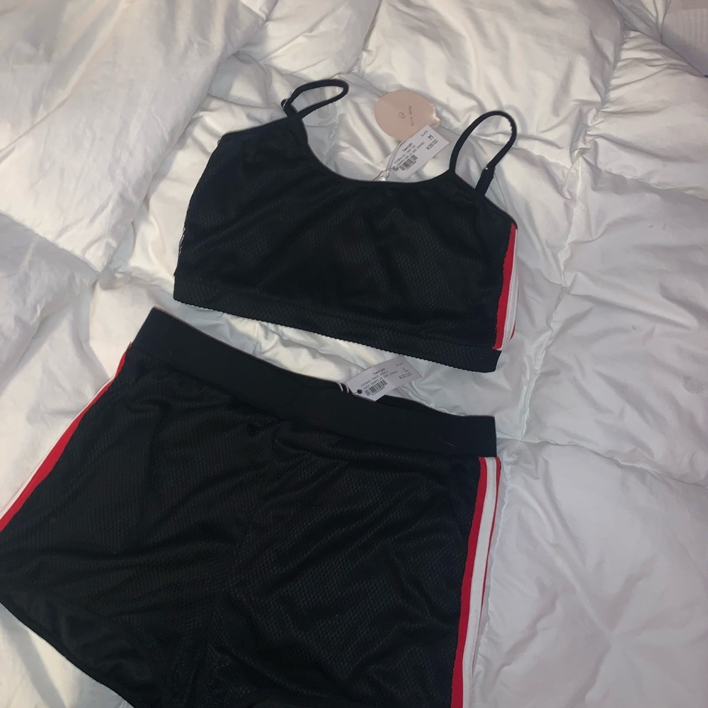 Crop top short set